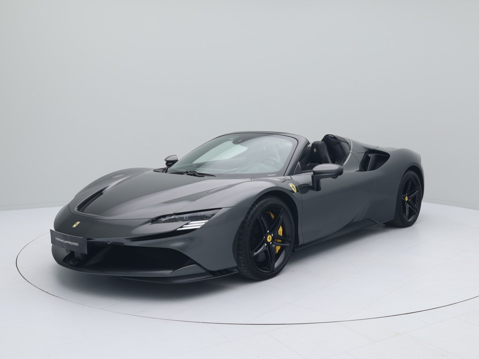 Ferrari SF90 Spider - FERRARI HAMBURG