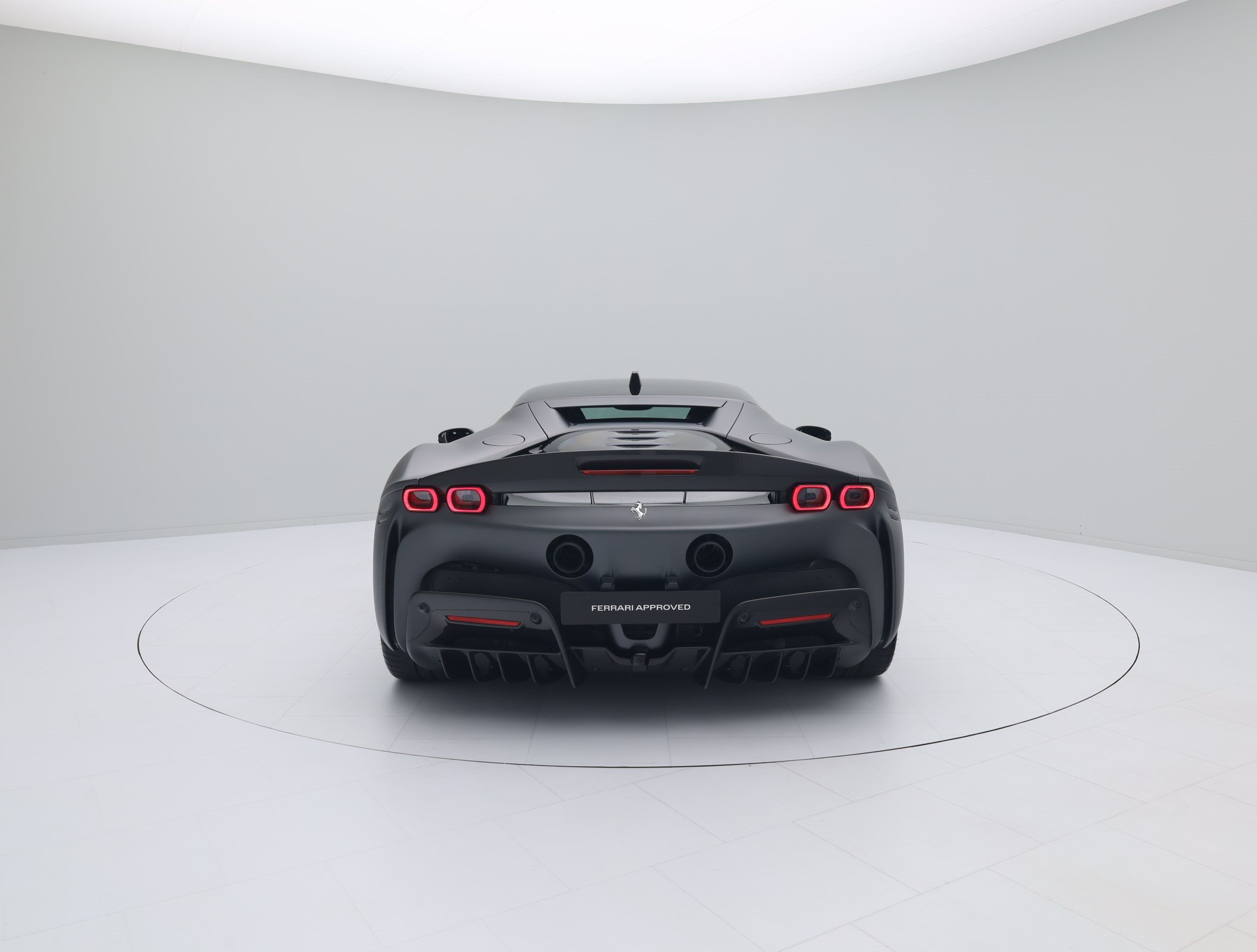 Ferrari SF90 Stradale - FERRARI HAMBURG