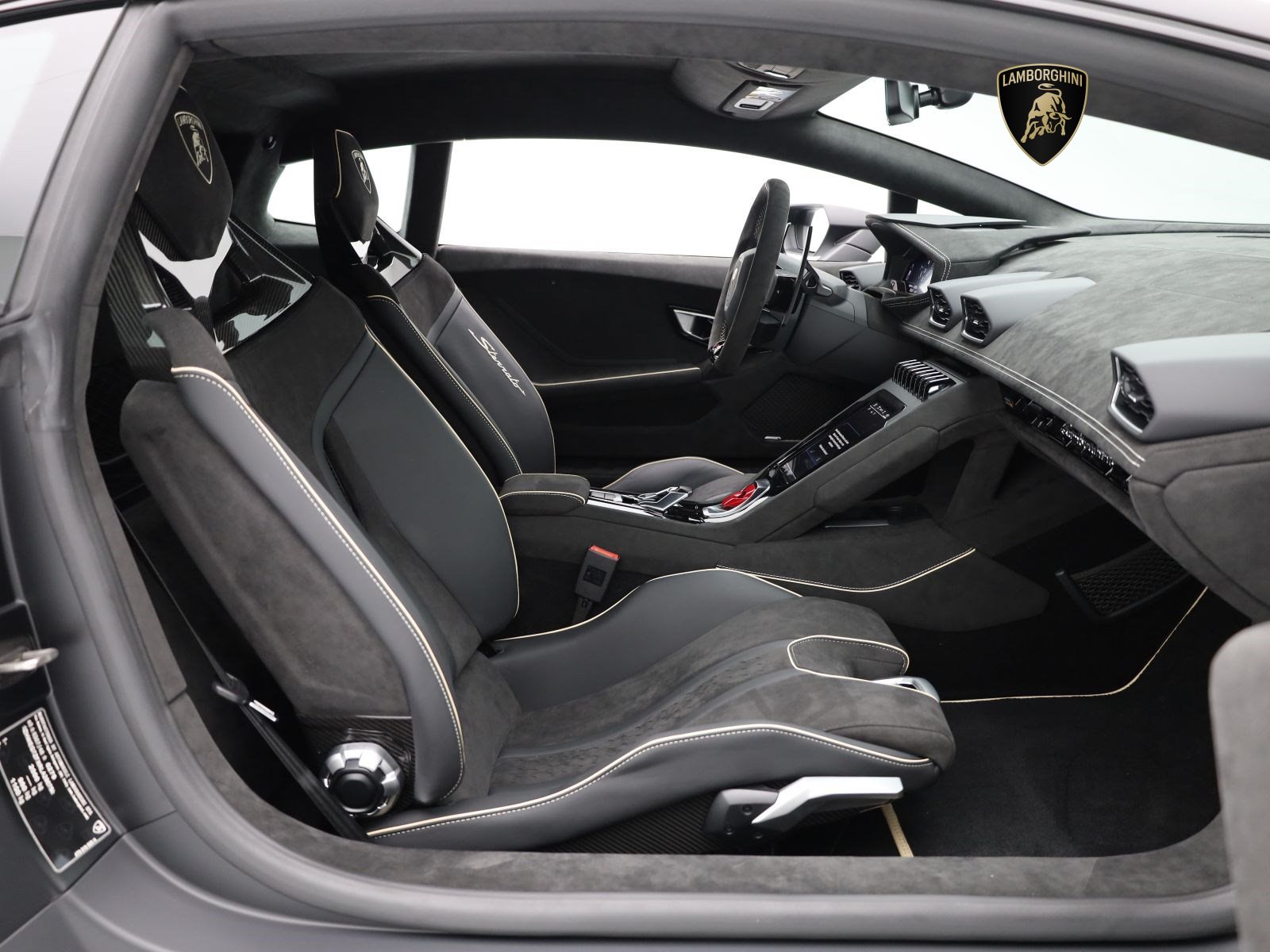 Lamborghini Huracán Sterrato 1 Di 1499 I Lamborghini Hamburg