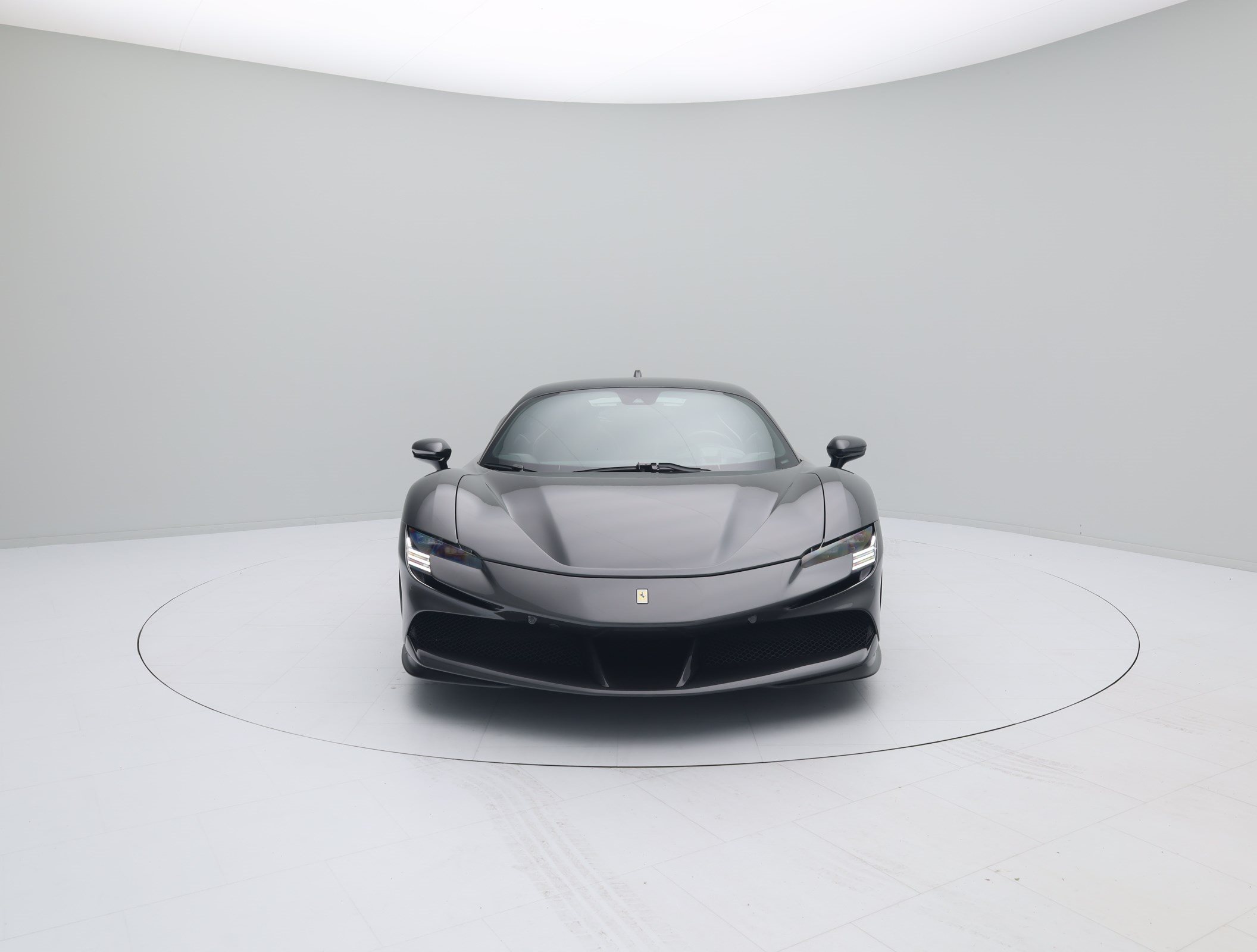 Ferrari SF90 Stradale - FERRARI HAMBURG