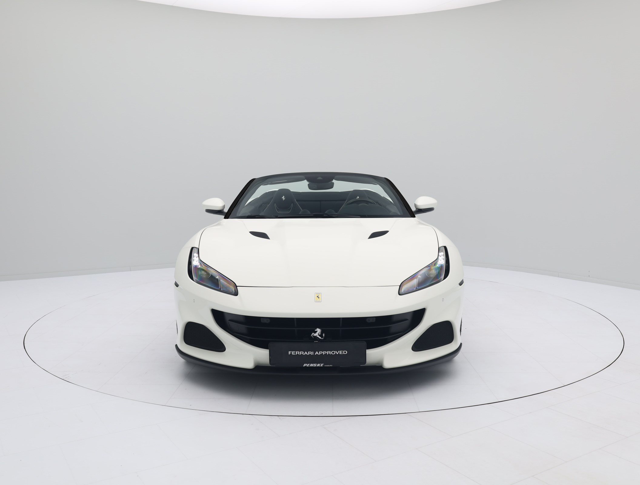 Ferrari Portofino - FERRARI HAMBURG