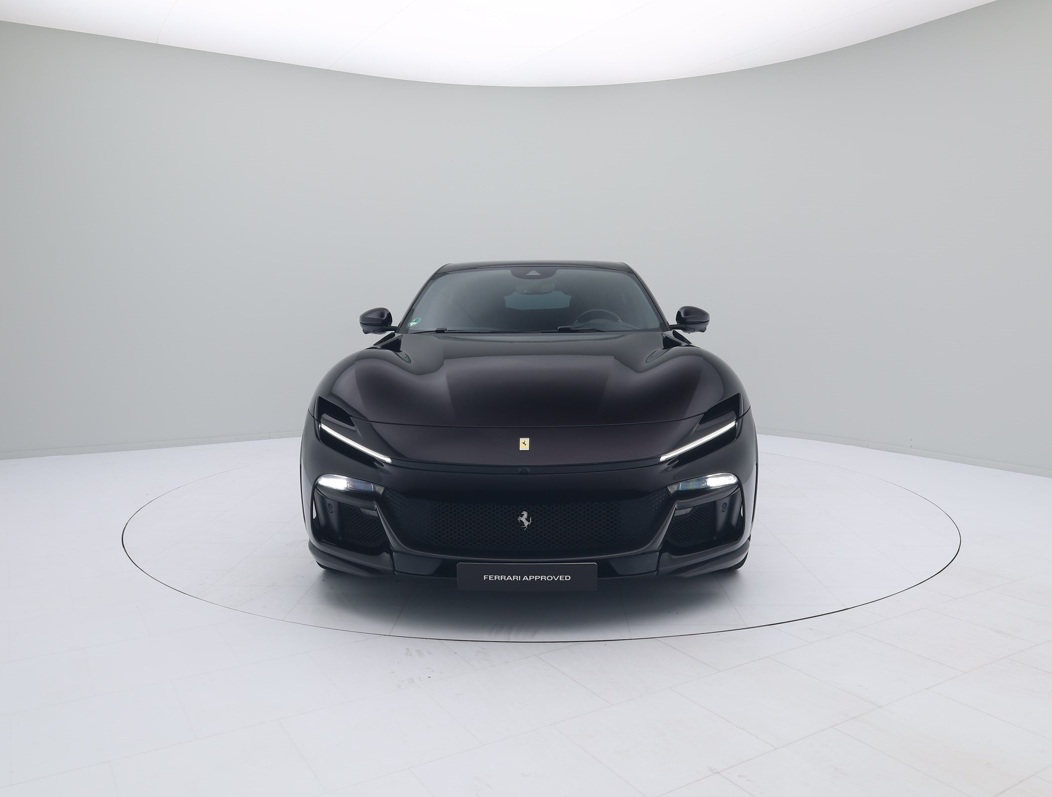 Ferrari Purosangue - FERRARI HAMBURG