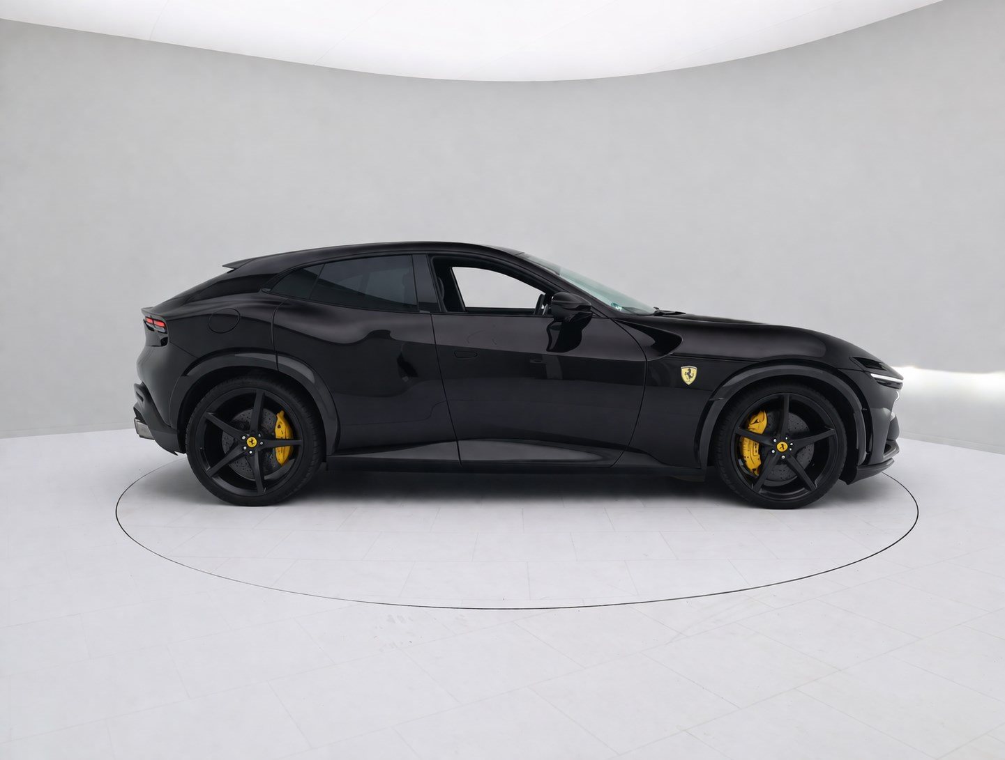 Ferrari Purosangue - FERRARI HAMBURG
