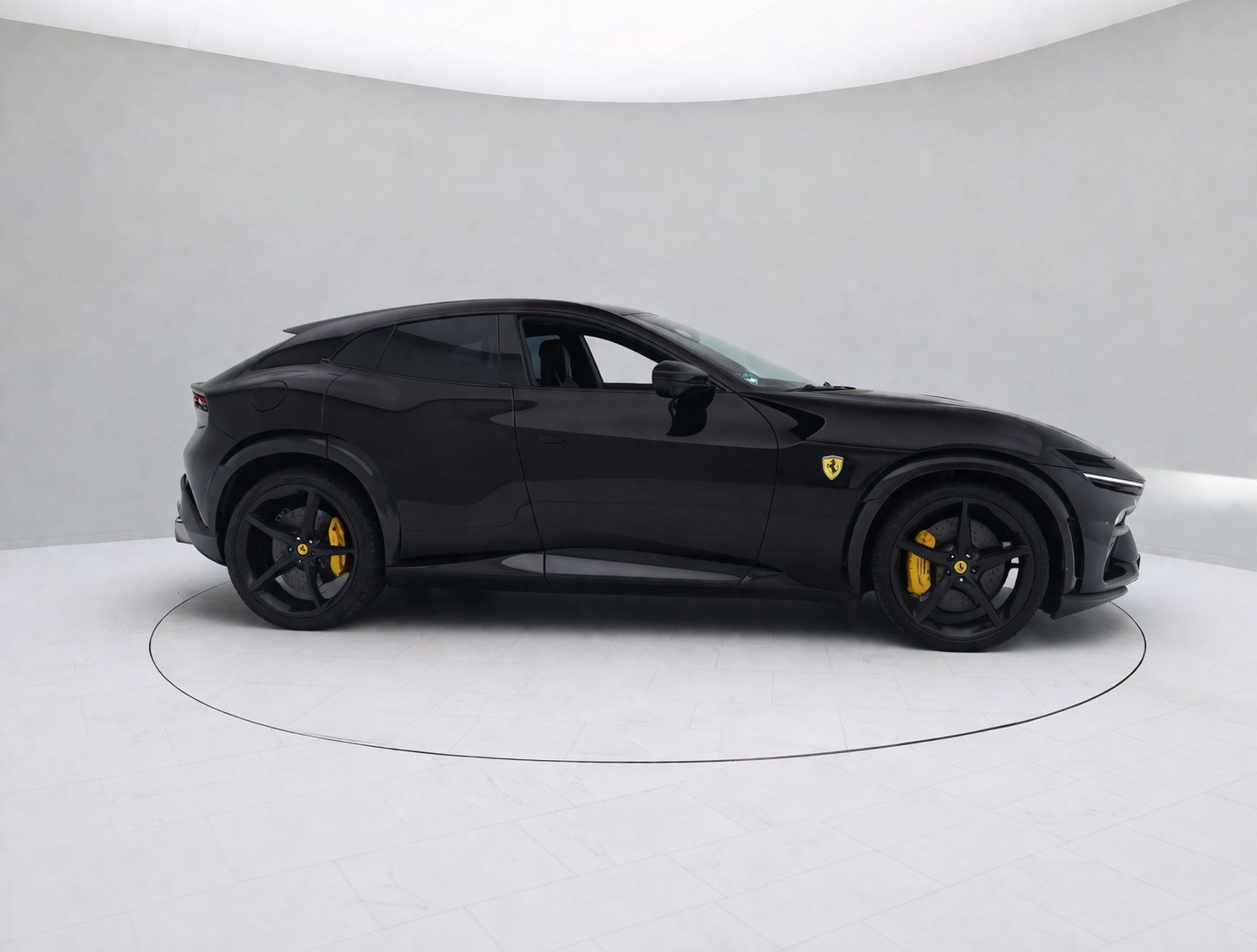 Ferrari Purosangue - FERRARI HAMBURG