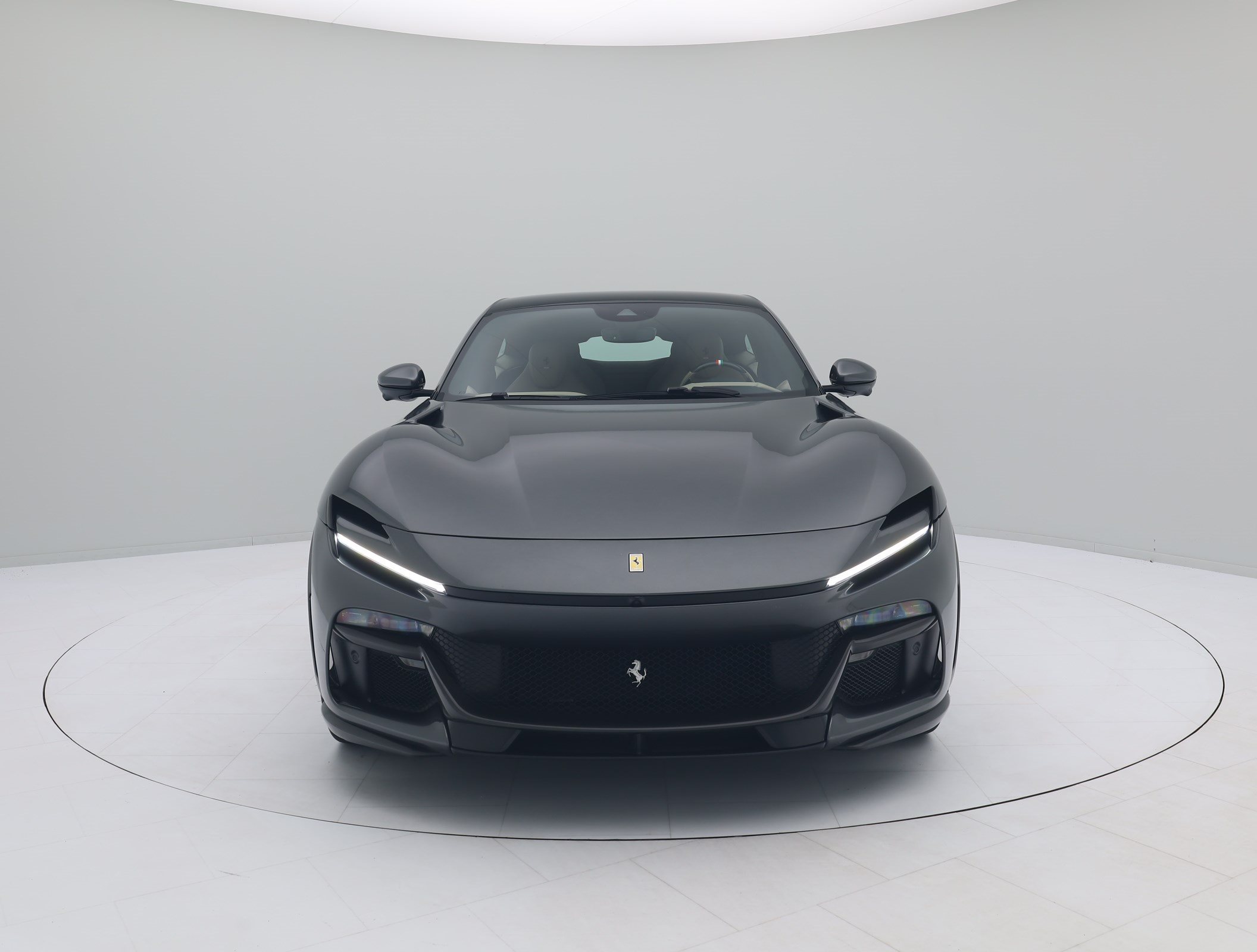 Ferrari Purosangue - FERRARI HAMBURG