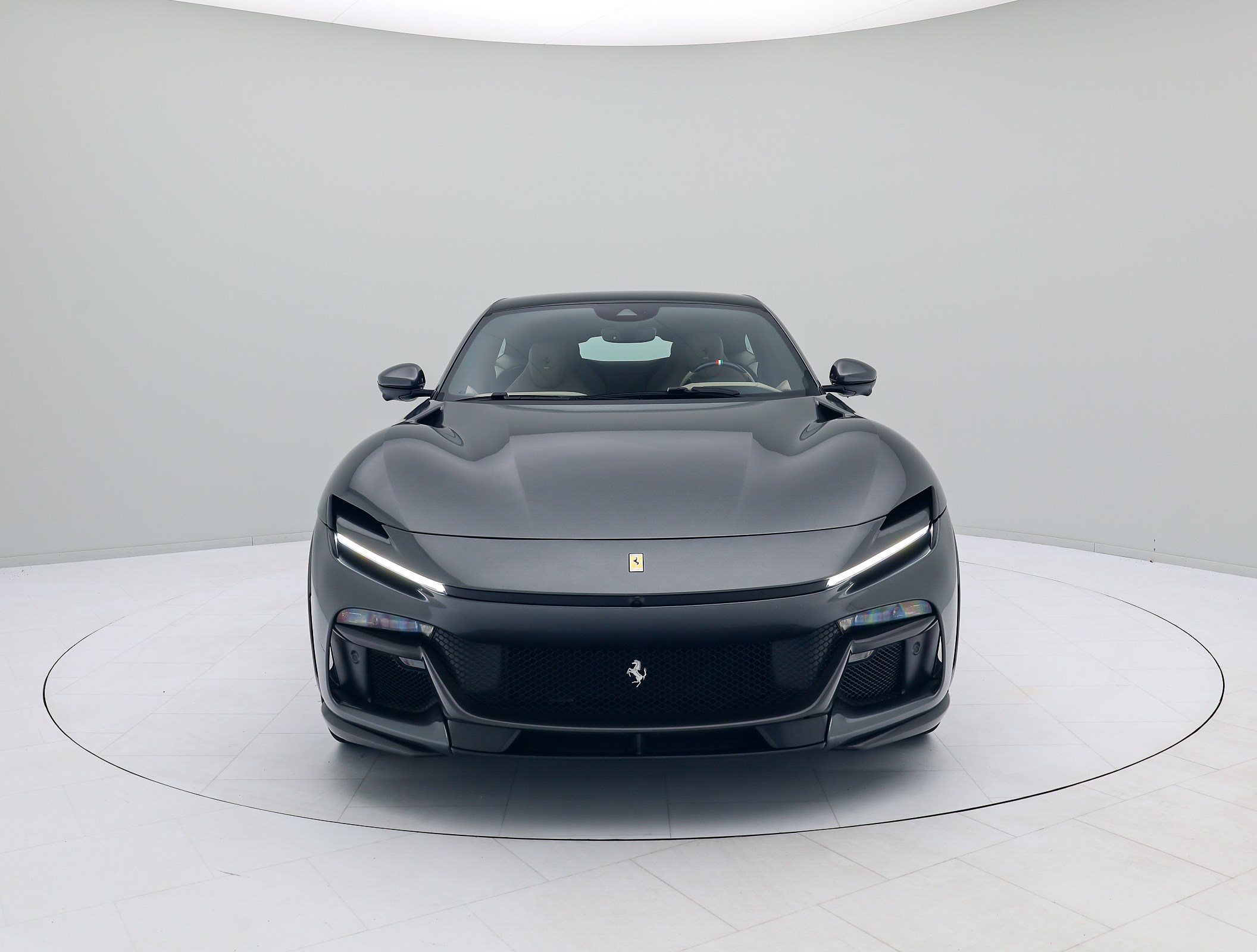 Ferrari Purosangue - FERRARI HAMBURG