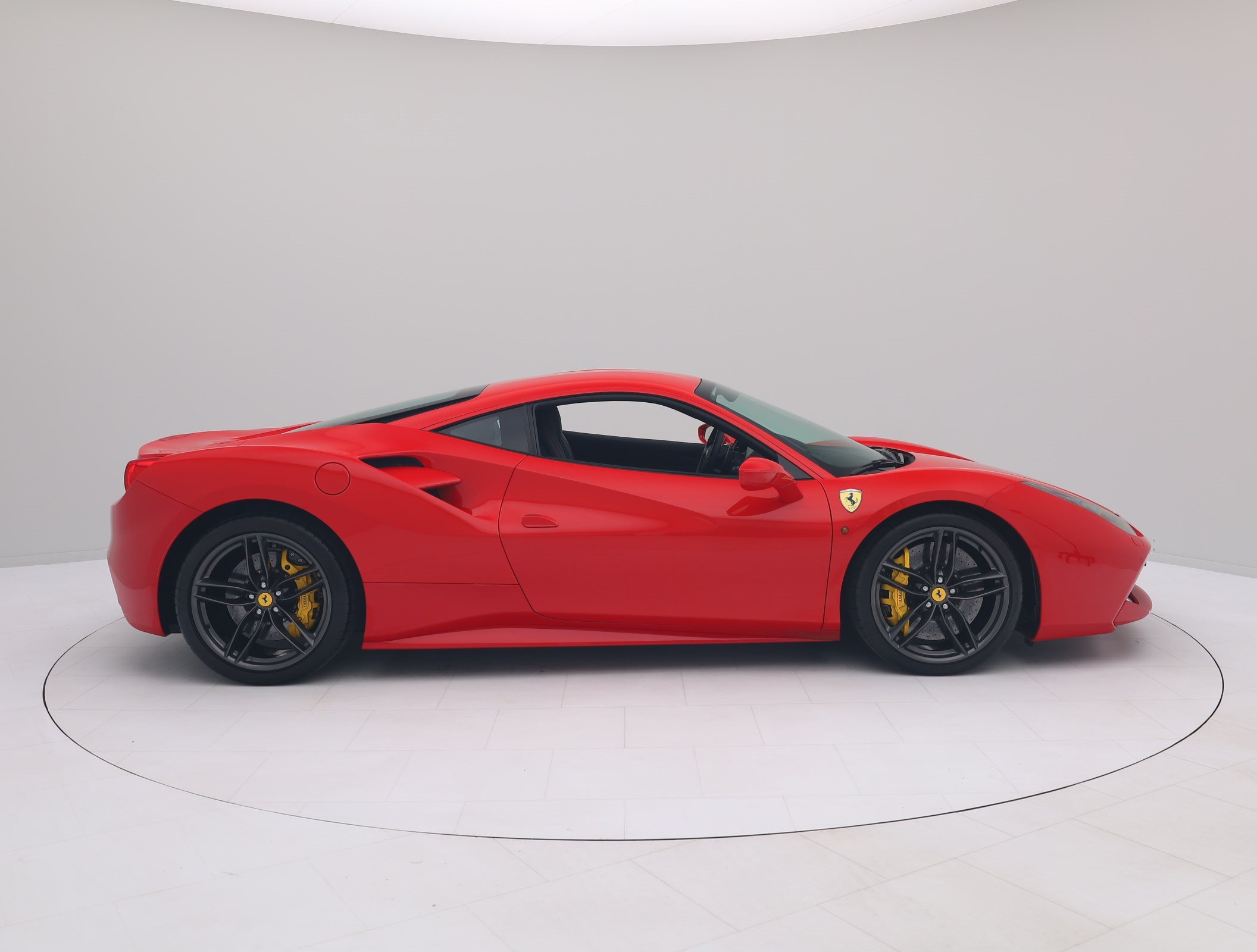 Ferrari 488 GTB - FERRARI HAMBURG