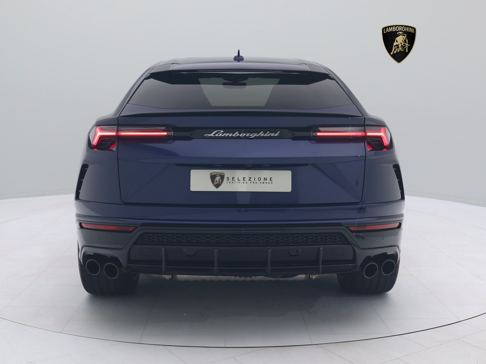 Lamborghini Urus MY21