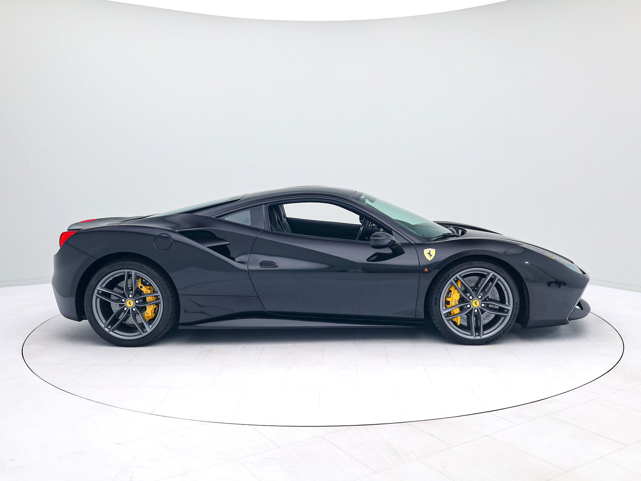 Ferrari 488 GTB - Ferrari Hamburg