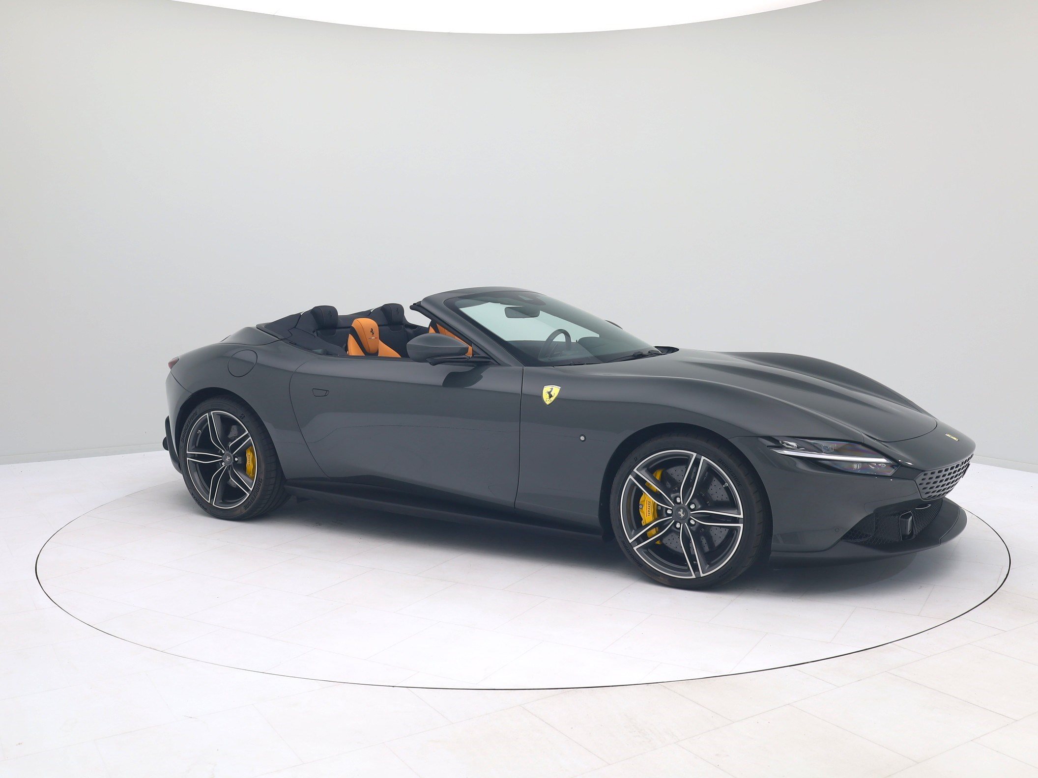 Ferrari Roma - Ferrari Hamburg