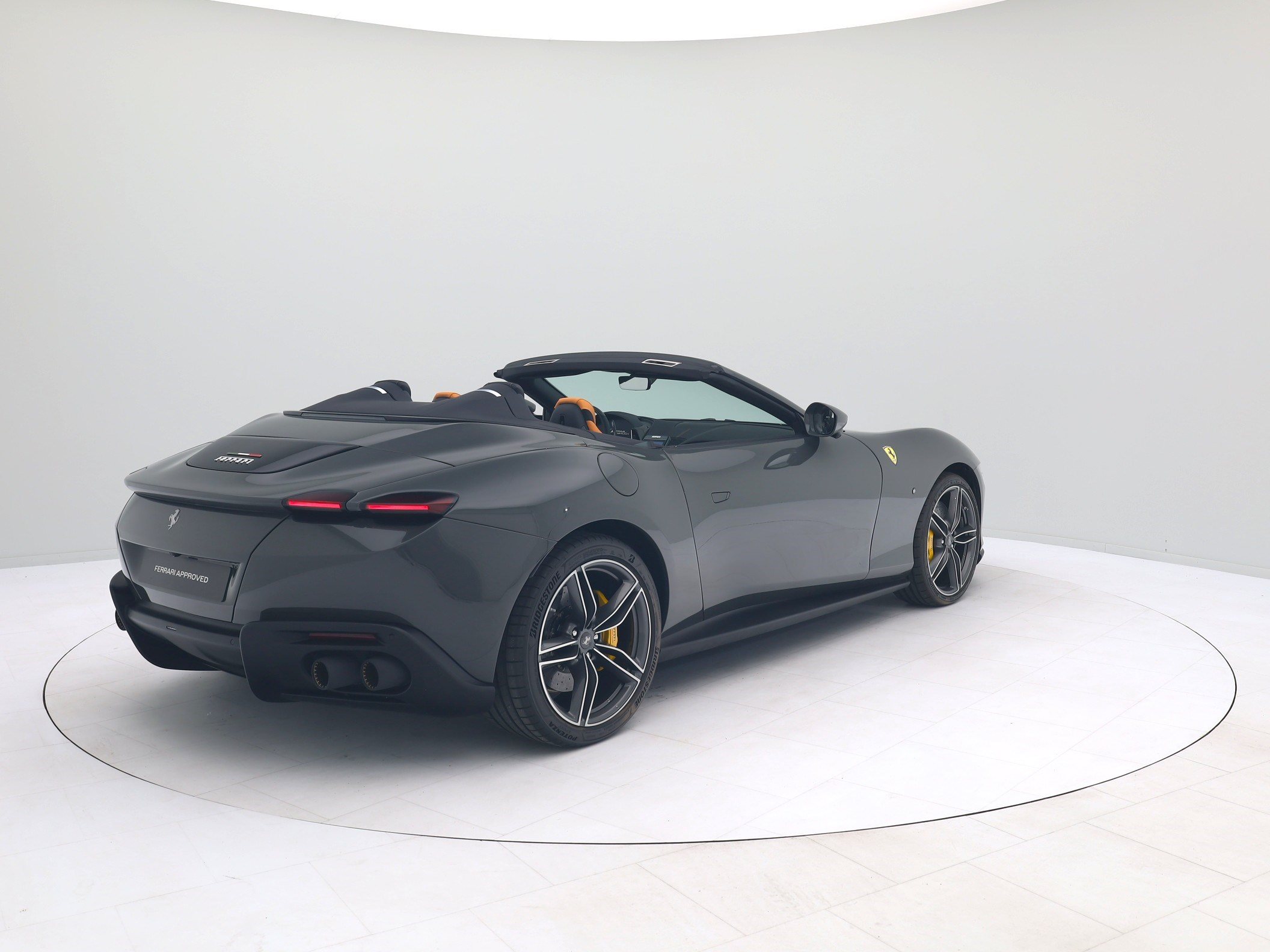 Ferrari Roma - Ferrari Hamburg