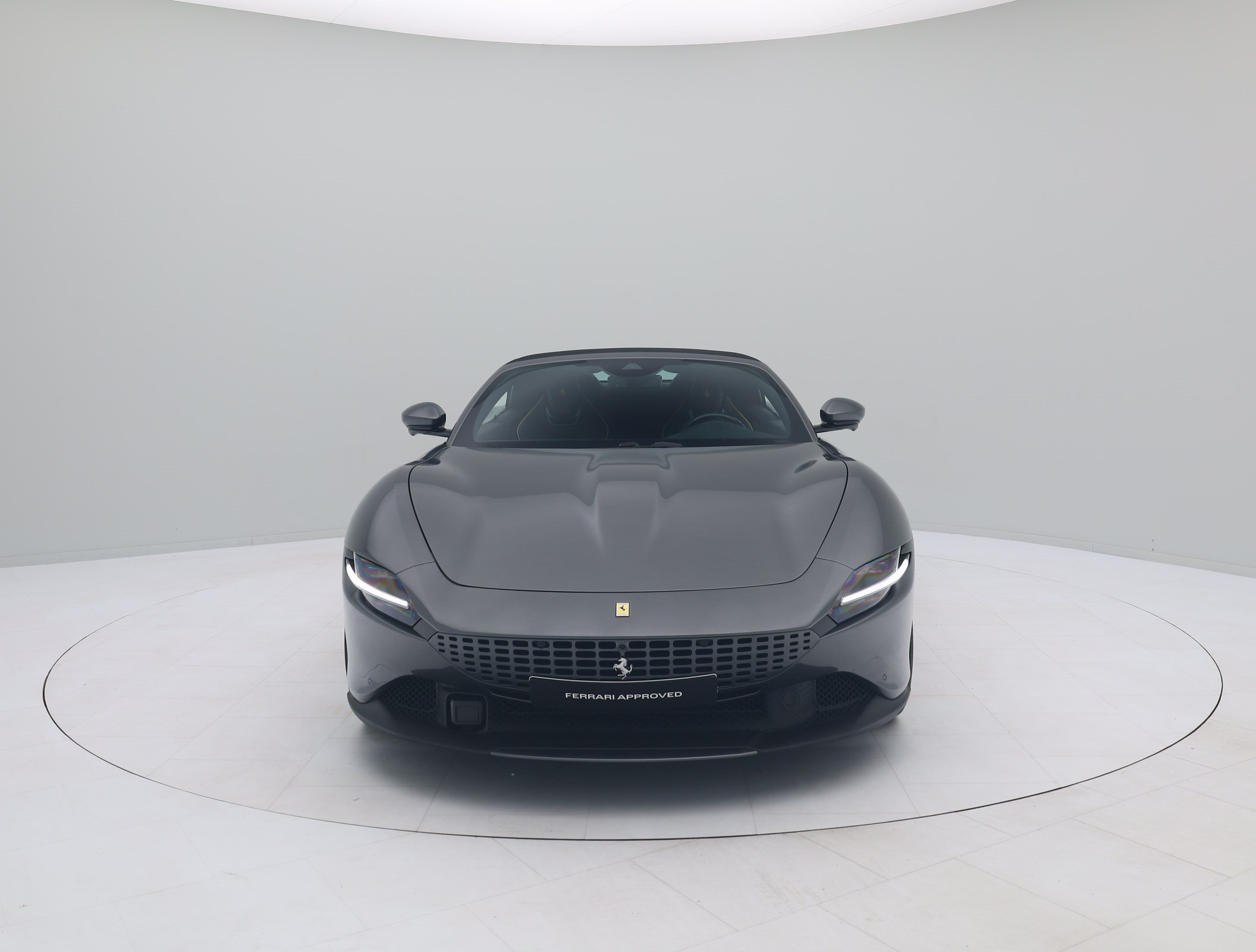 Ferrari Roma Spider - FERRARI HAMBURG