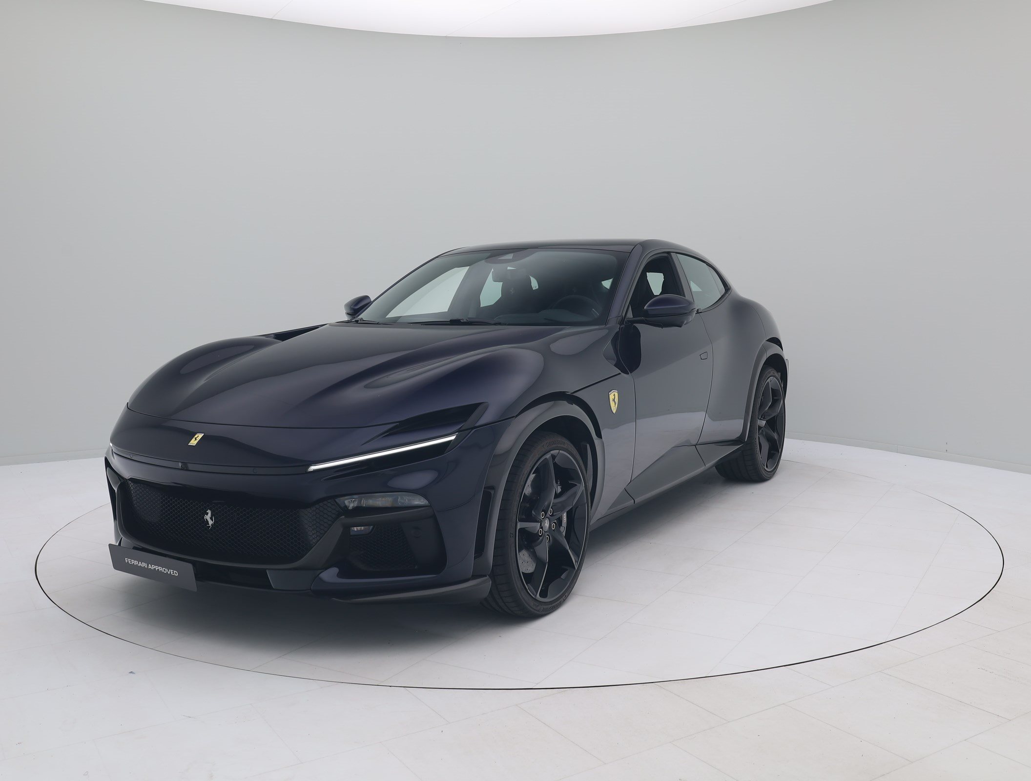 Ferrari Purosangue - FERRARI HAMBURG