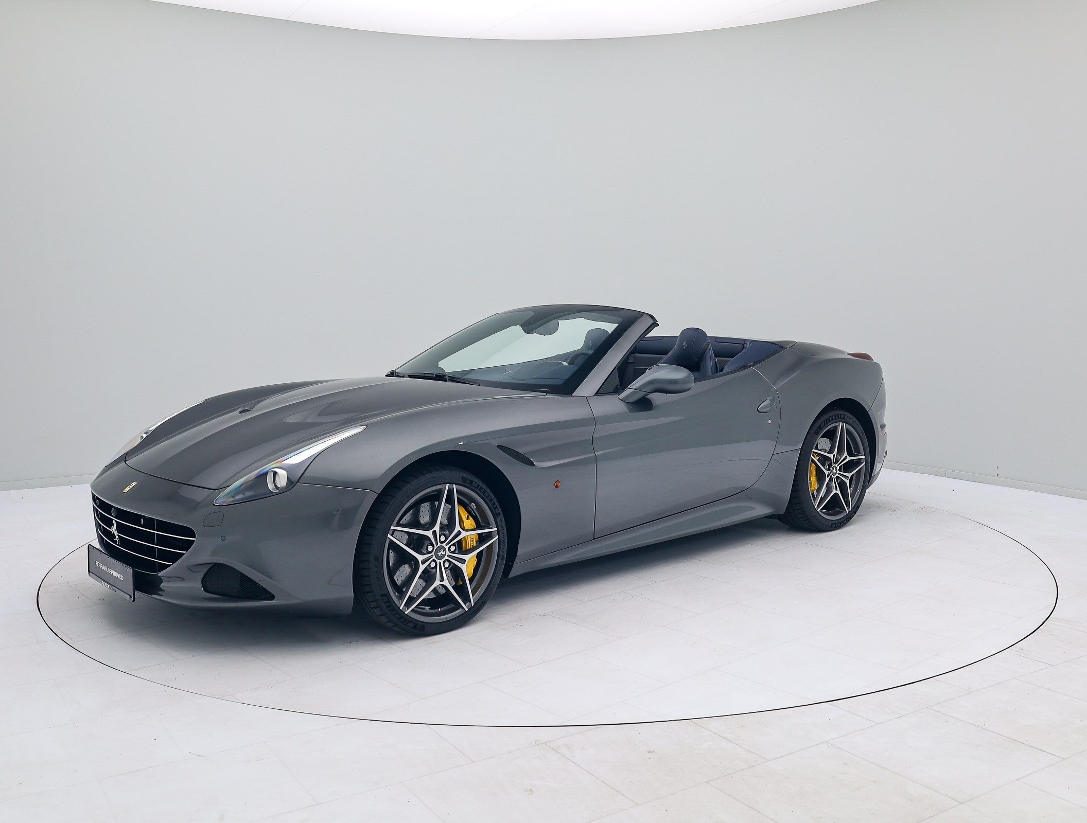Ferrari California T - FERRARI HAMBURG