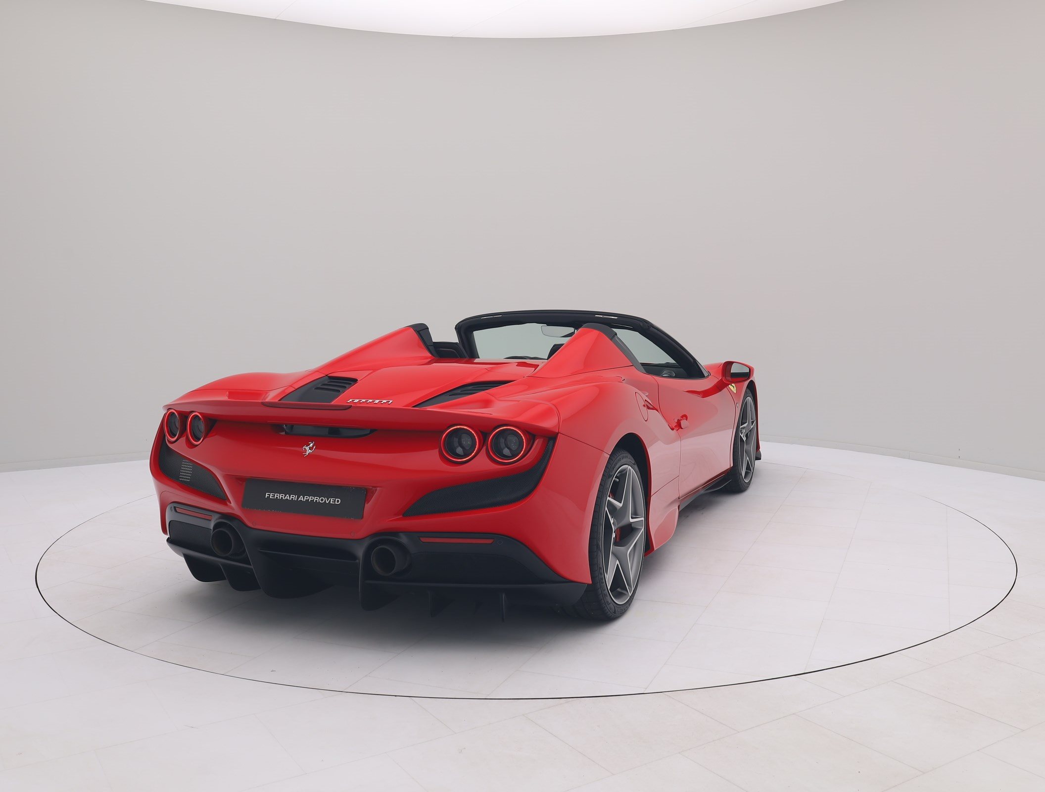 Ferrari F8 Spider - FERRARI HAMBURG