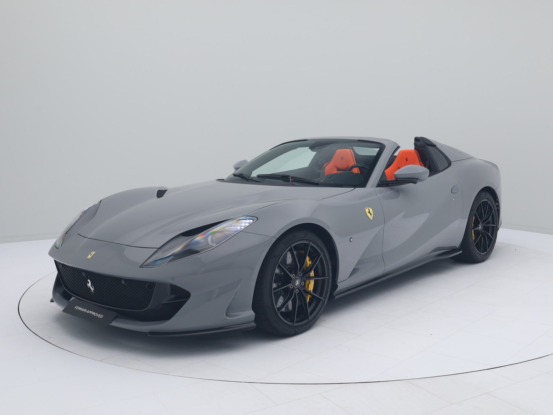 Ferrari 812 GTS I Grigio Nardo I Mandarino Antiguo I FERRARI HAMBURG