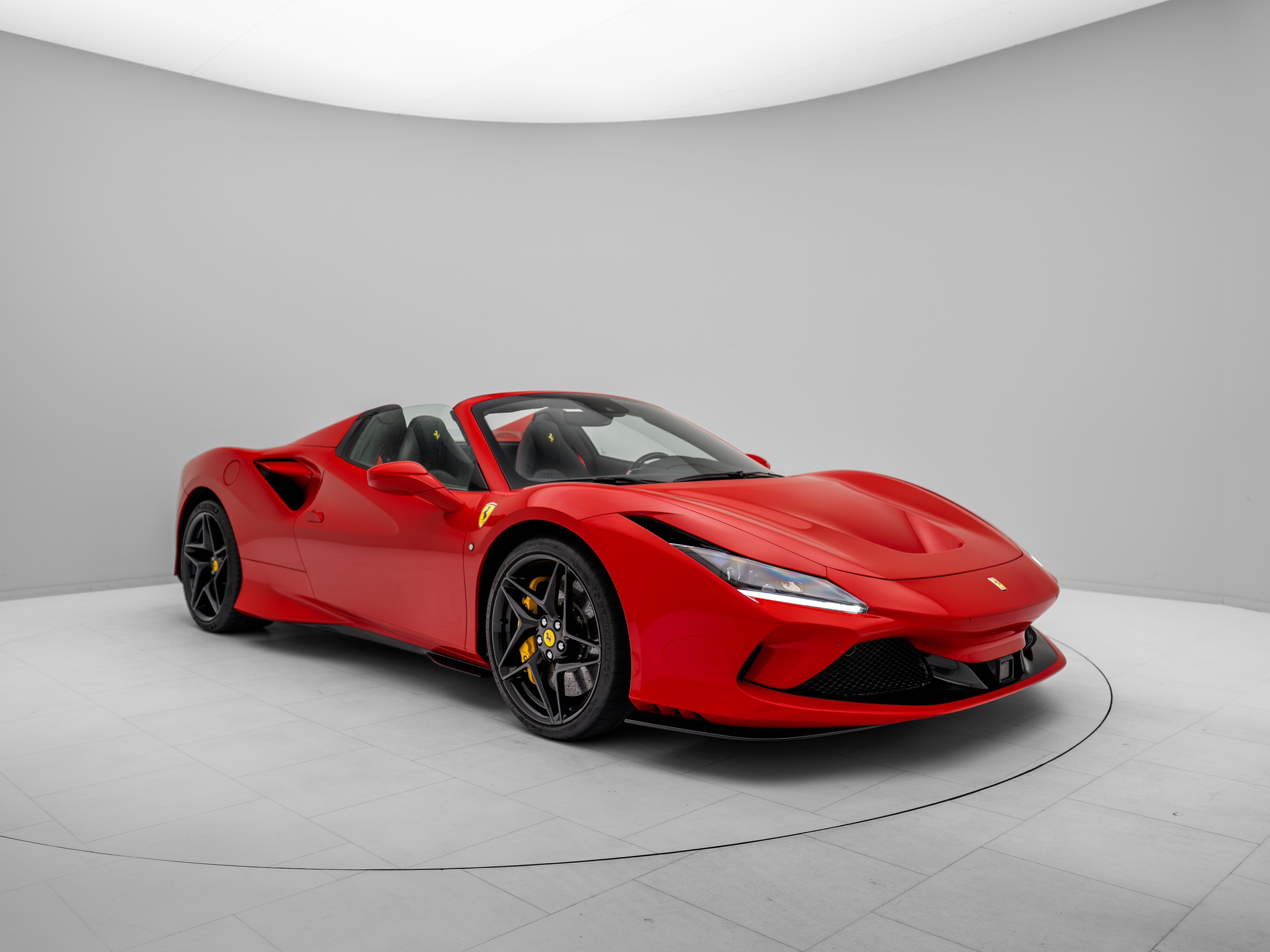 Ferrari F8 Spider - FERRARI HAMBURG