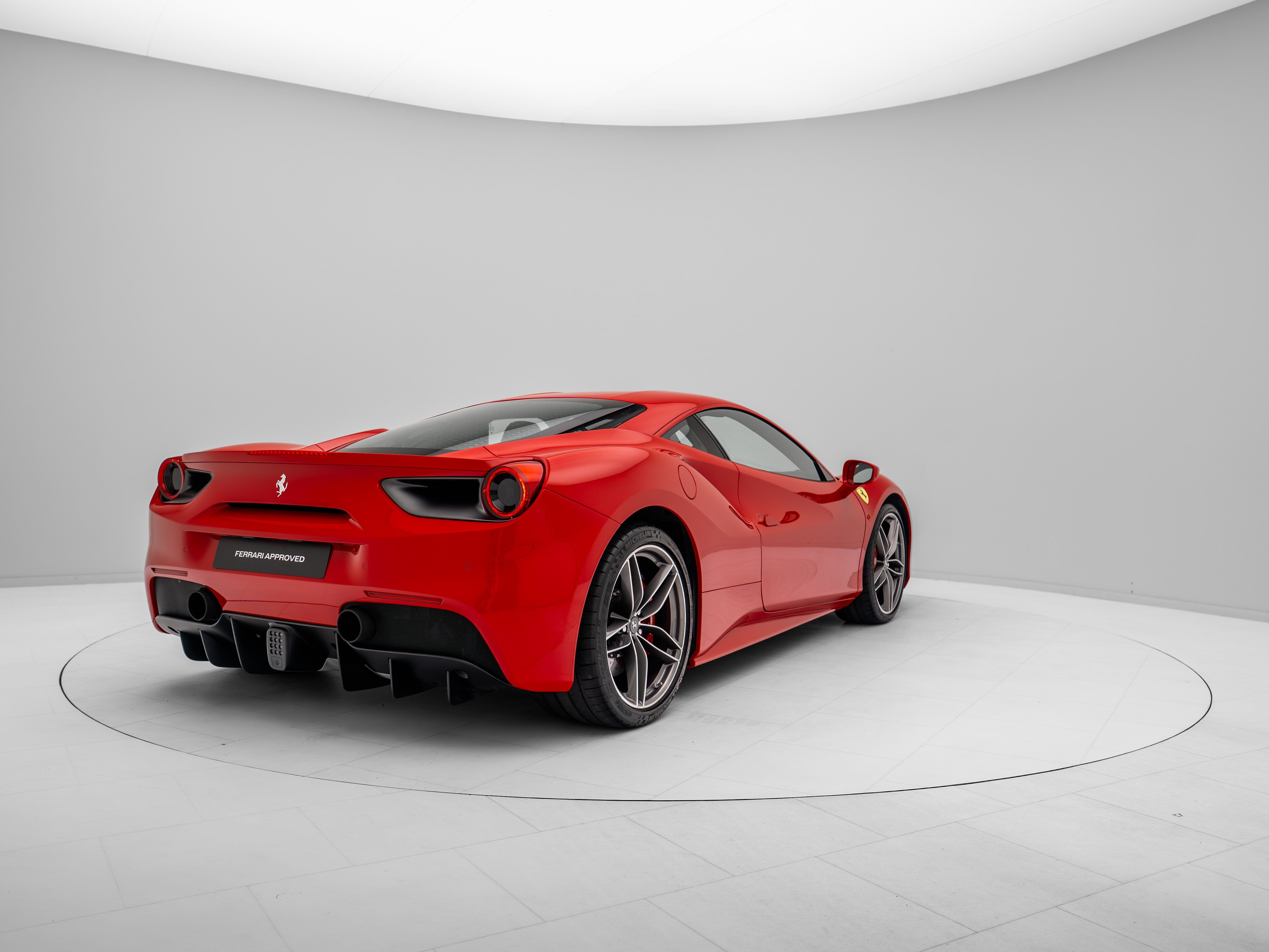 Ferrari 488 GTB - FERRARI HAMBURG