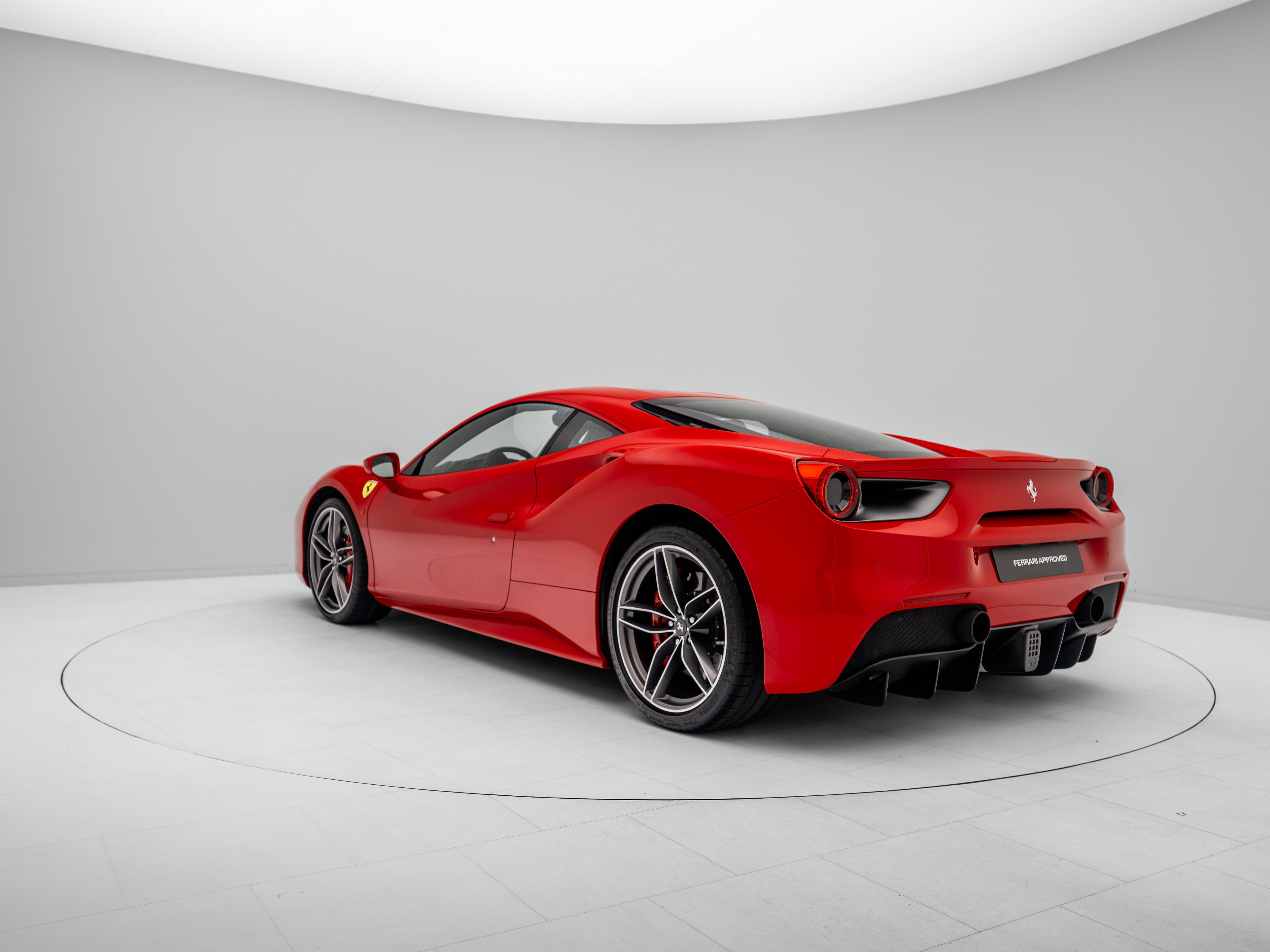 Ferrari 488 GTB - FERRARI HAMBURG