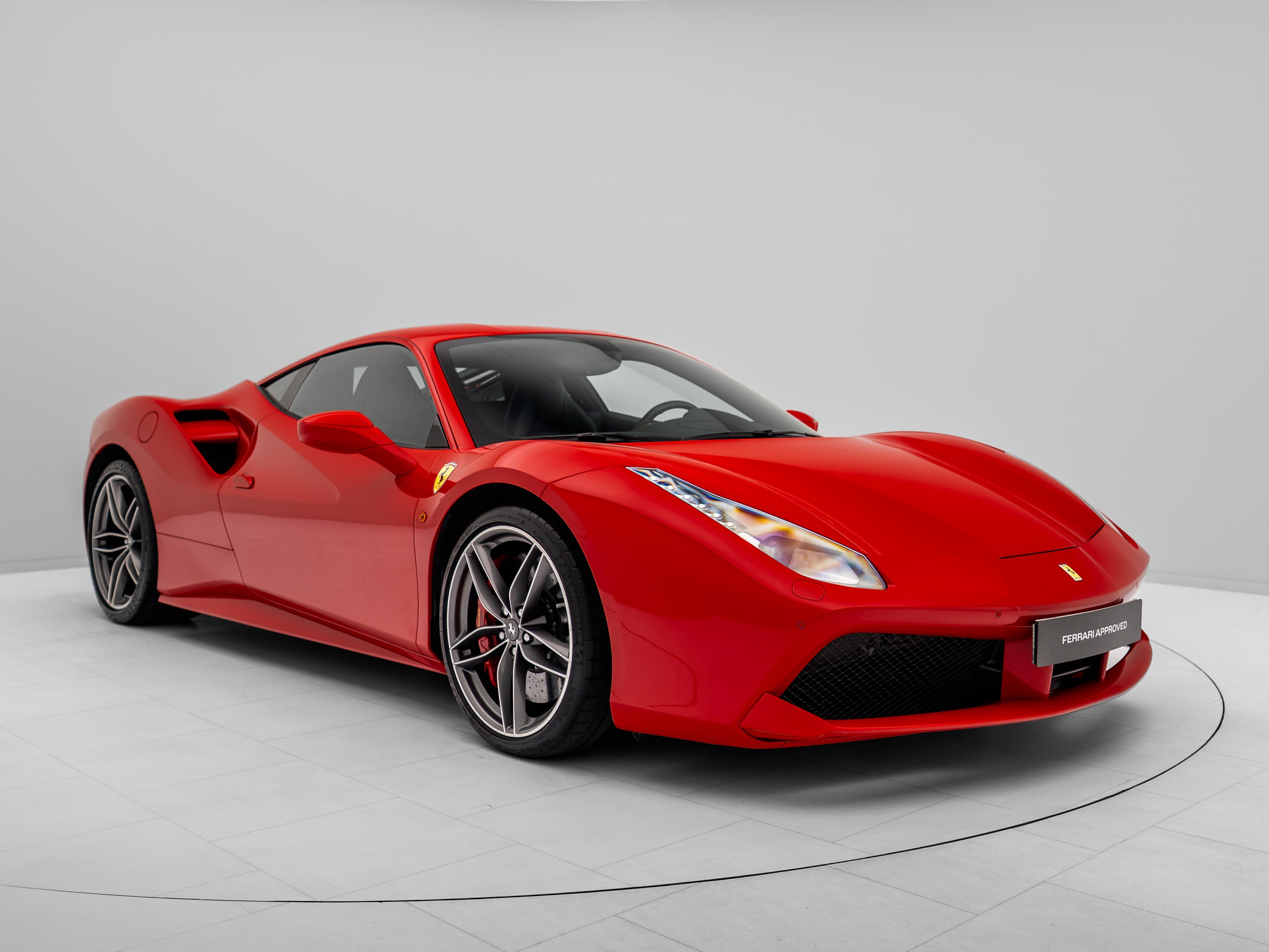 Ferrari 488 GTB - FERRARI HAMBURG