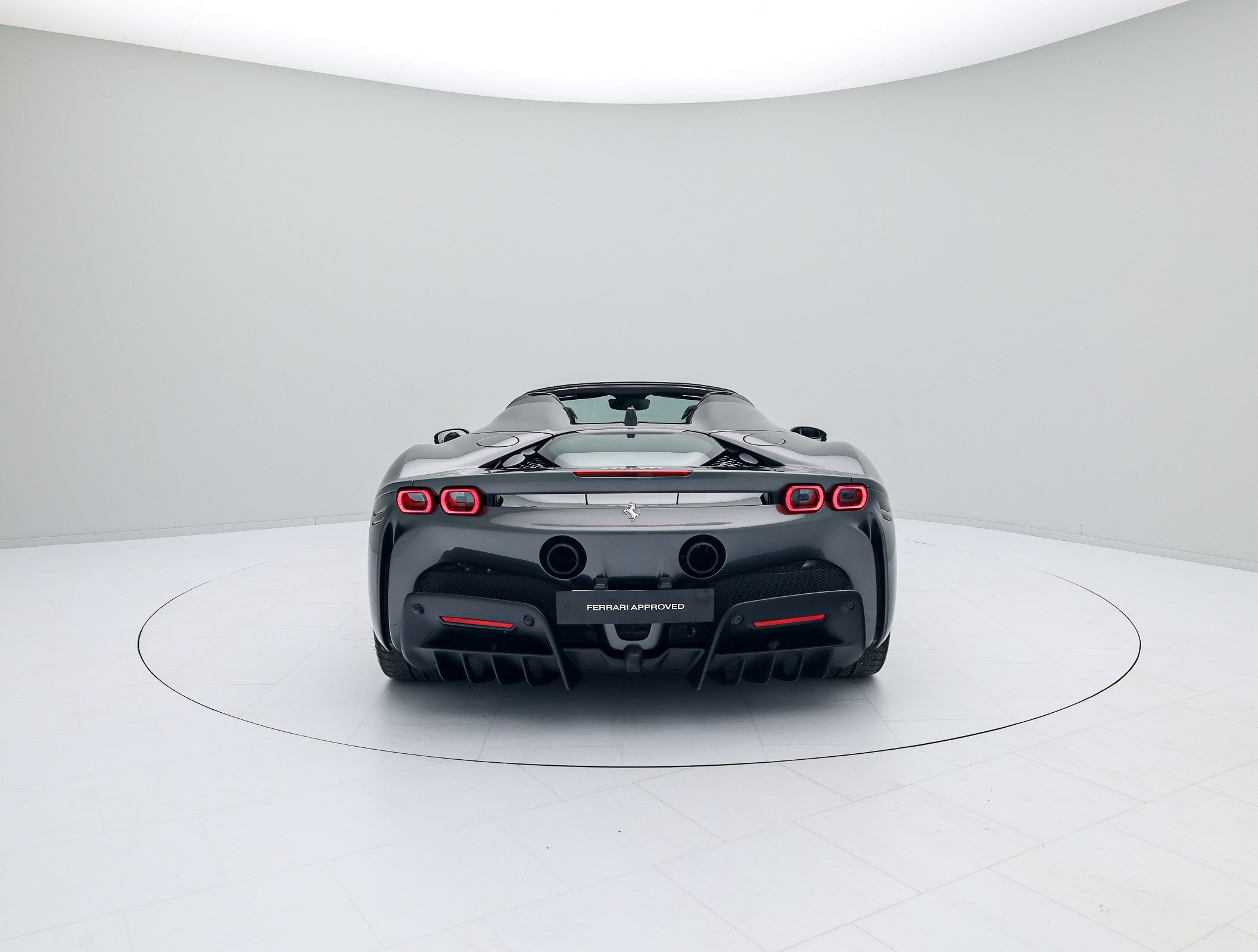 Ferrari SF90 Spider - Ferrari Hamburg