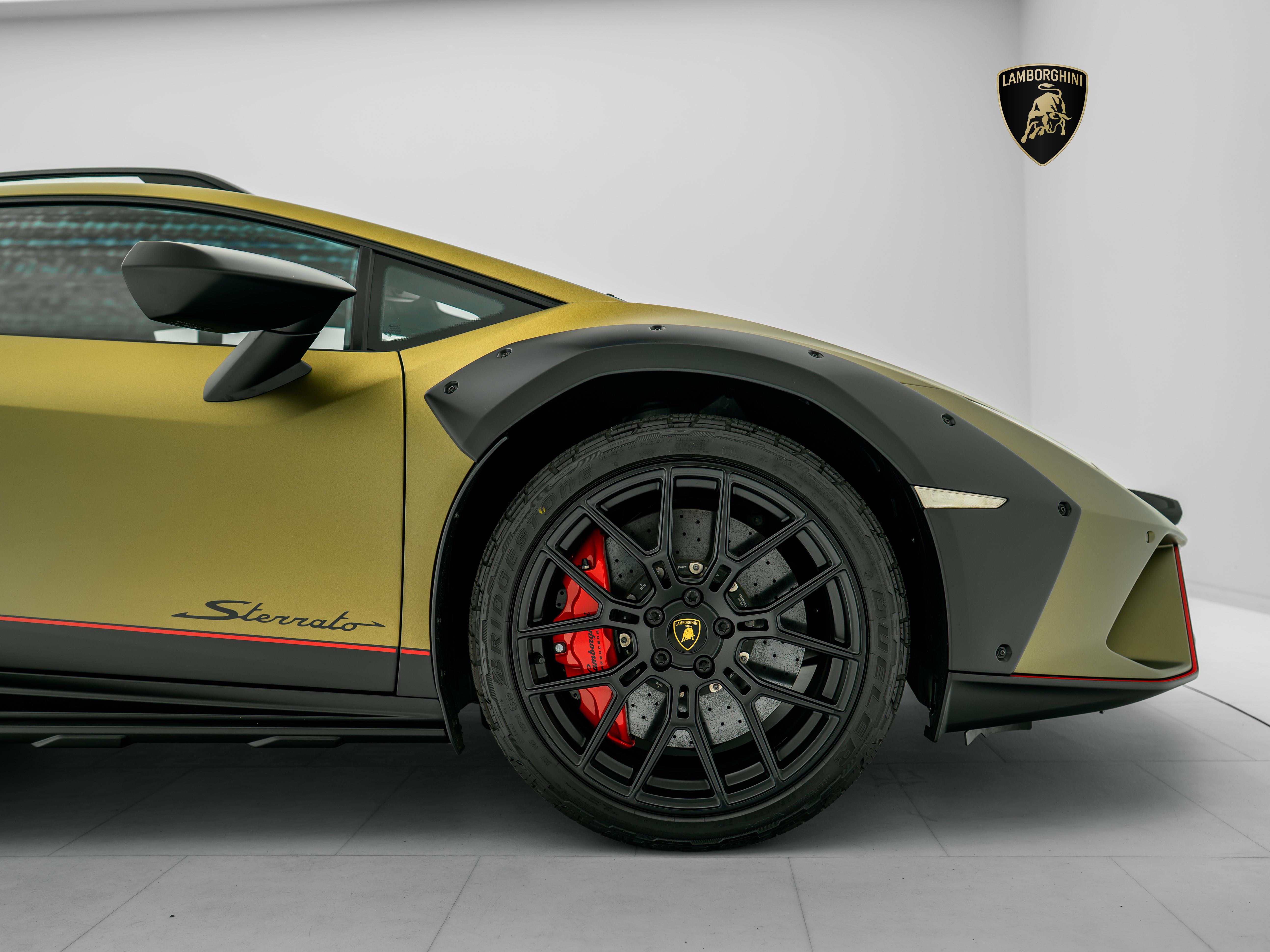 Lamborghini Huracán Sterrato I 1 Di 1499 I Launch-Spec
