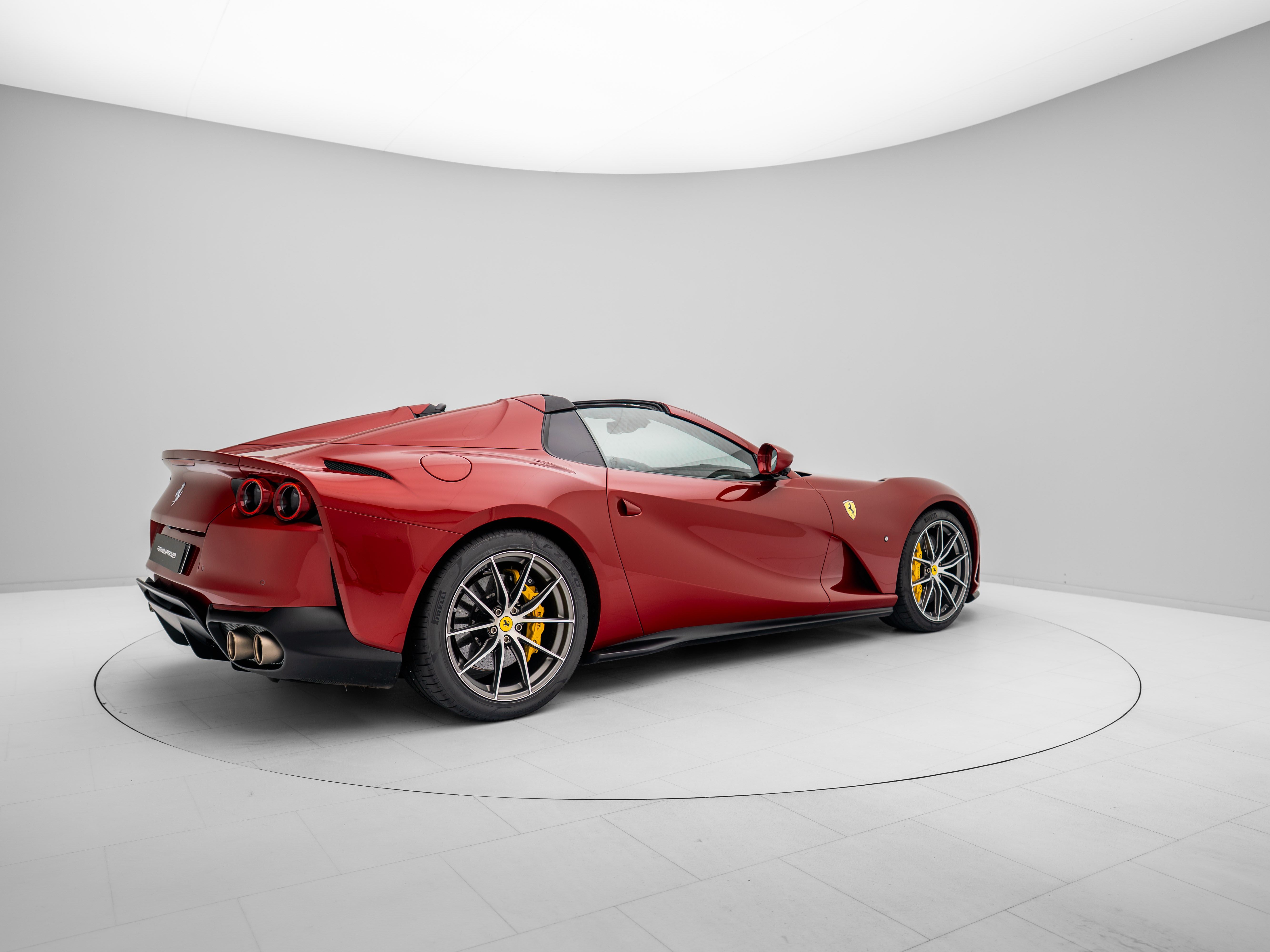 Ferrari 812 GTS - FERRARI HAMBURG
