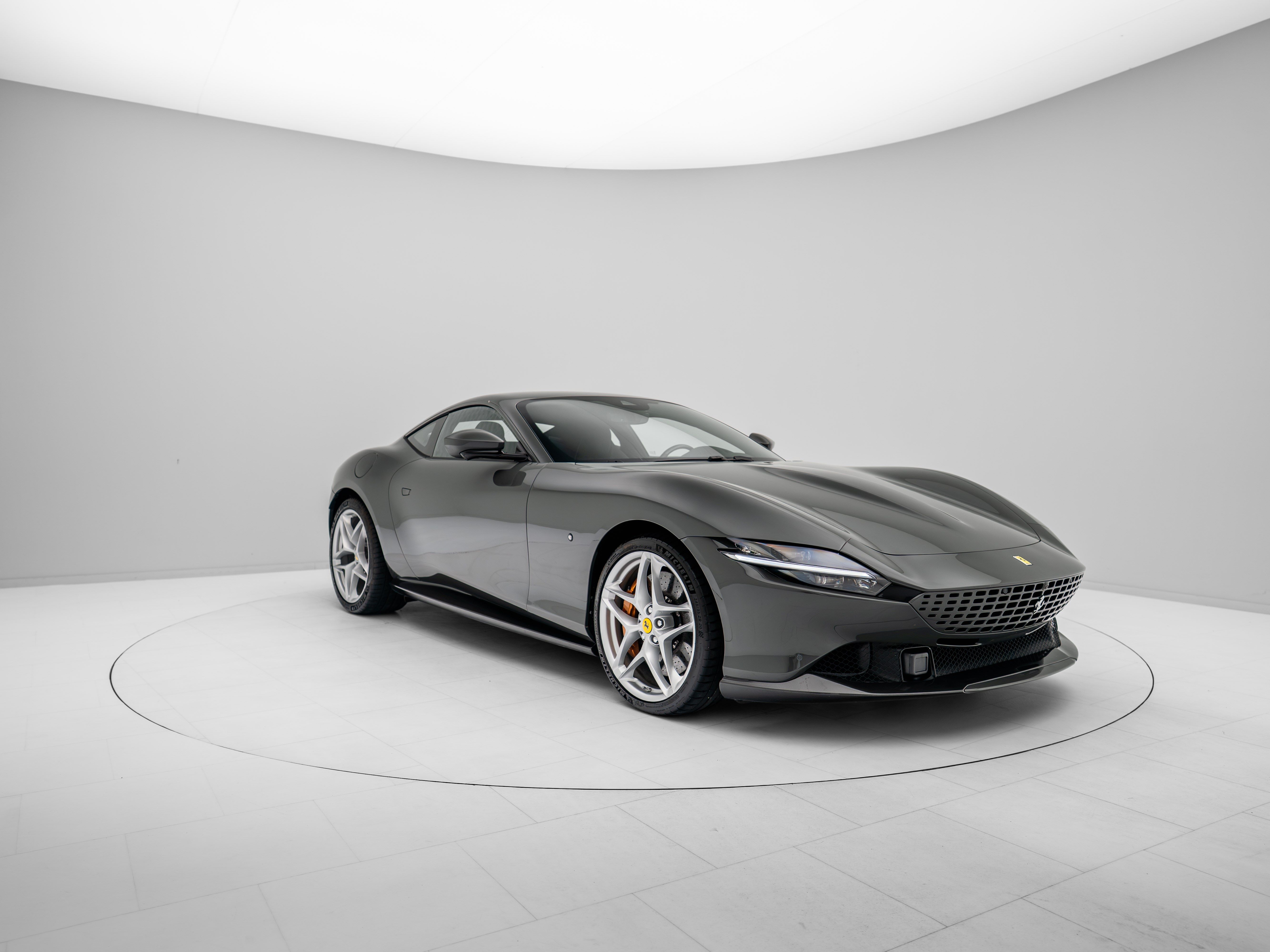 Ferrari Roma - FERRARI HAMBURG