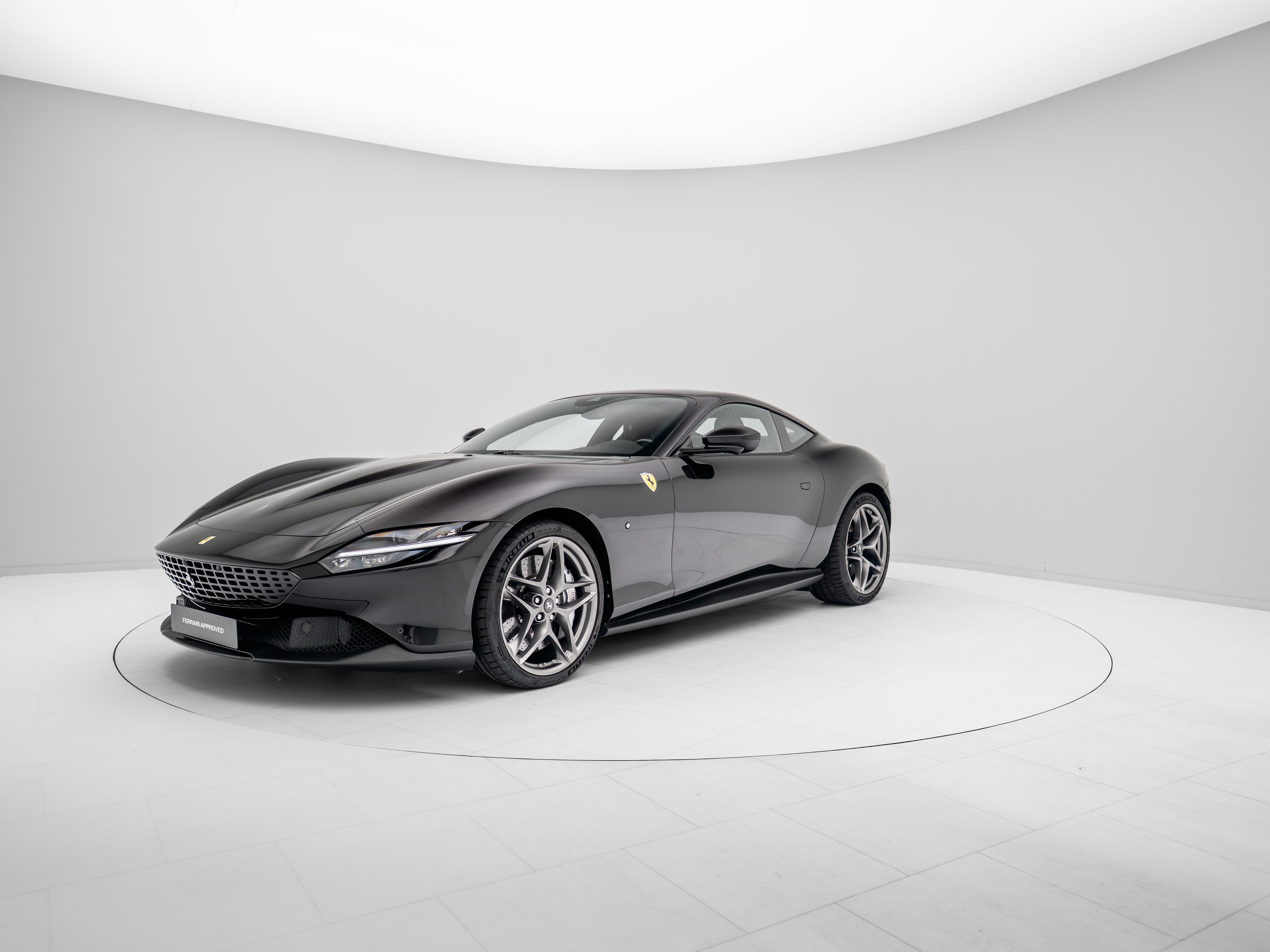 Ferrari Roma - FERRARI HAMBURG
