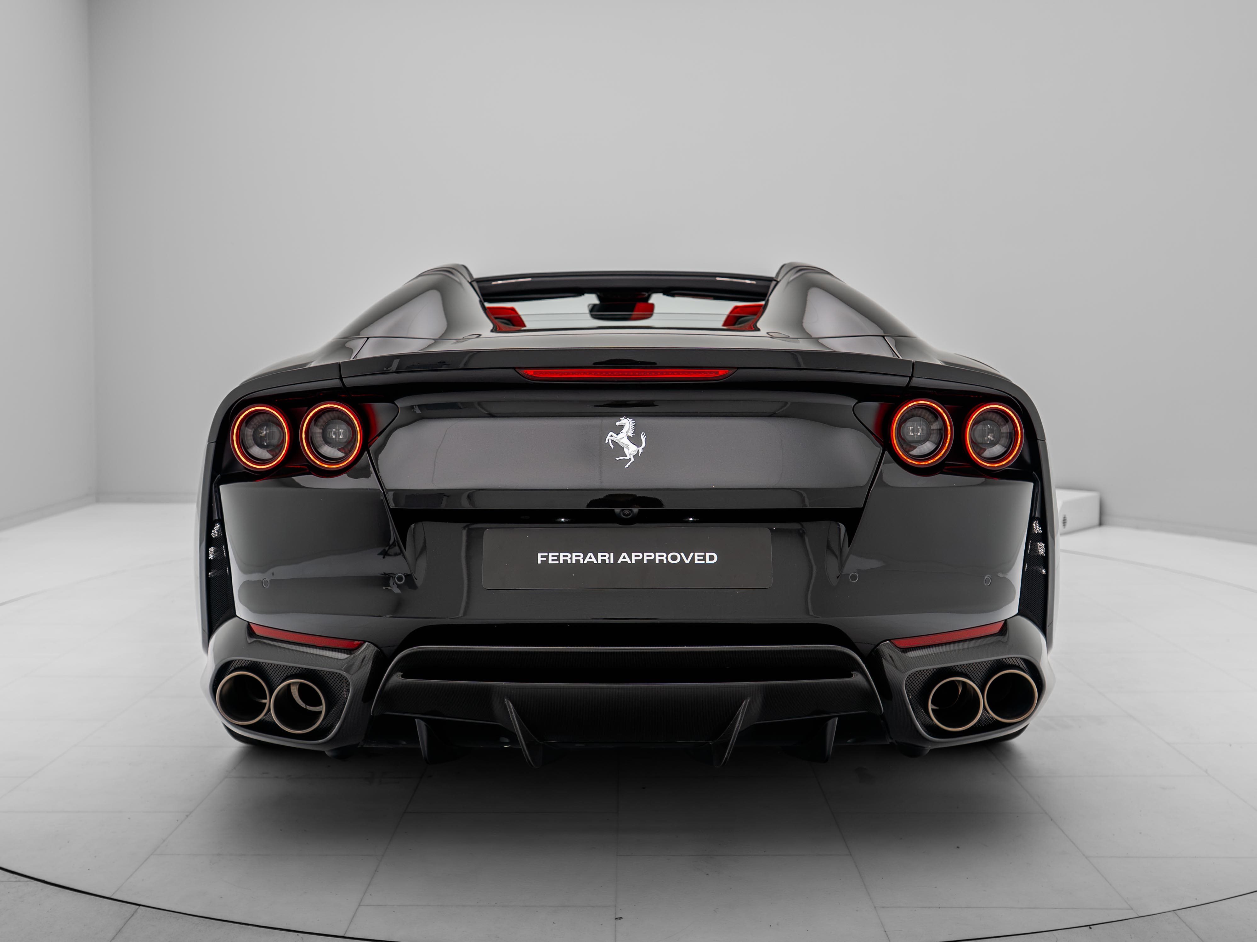 Ferrari 812 GTS - Ferrari Hamburg