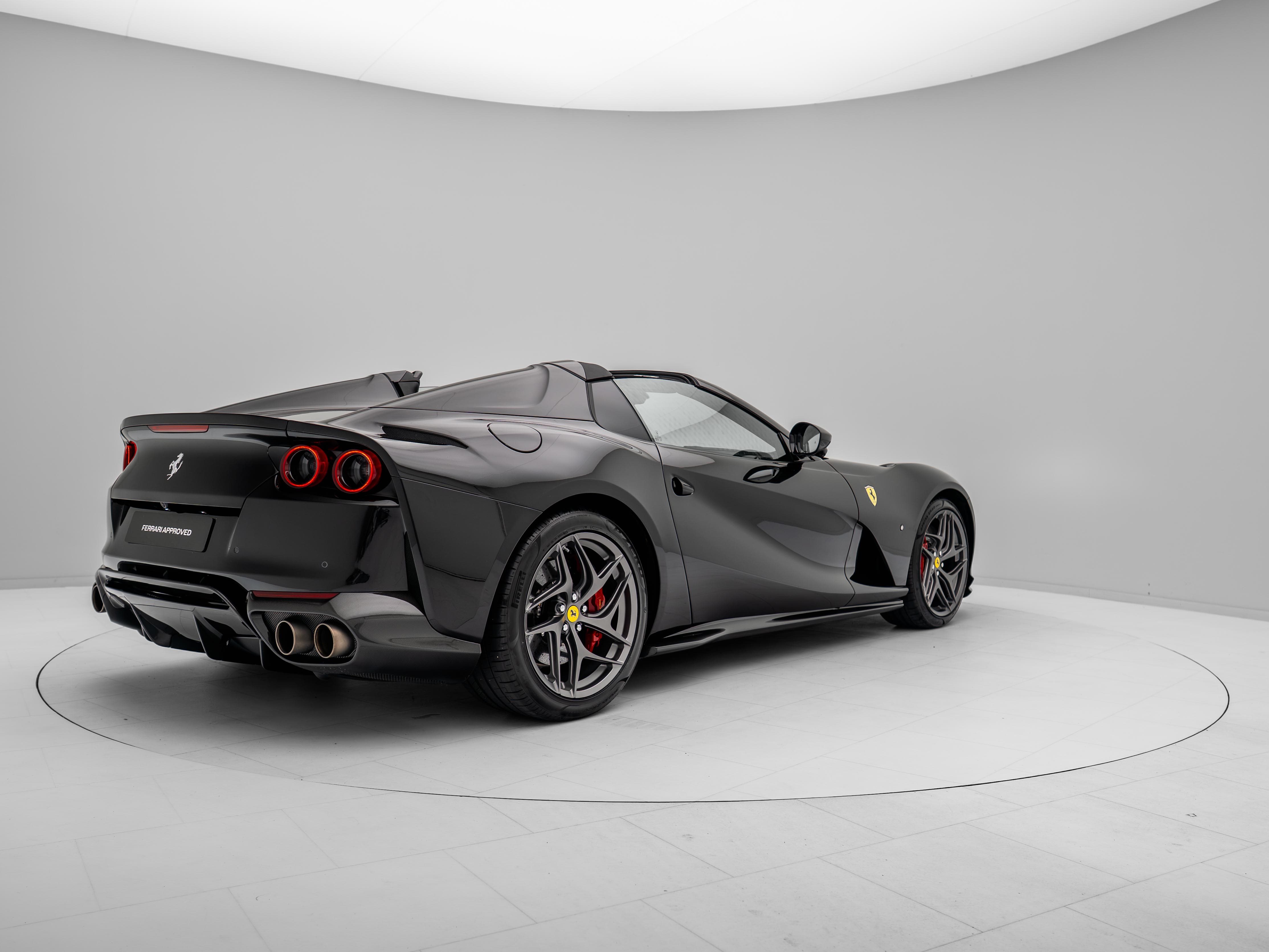 Ferrari 812 GTS - Ferrari Hamburg