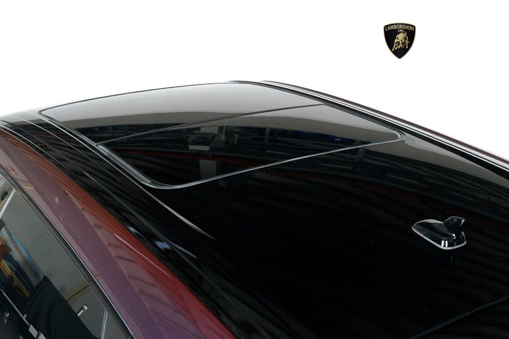 Lamborghini Urus SE I One Off Ad Personam BLU HAL