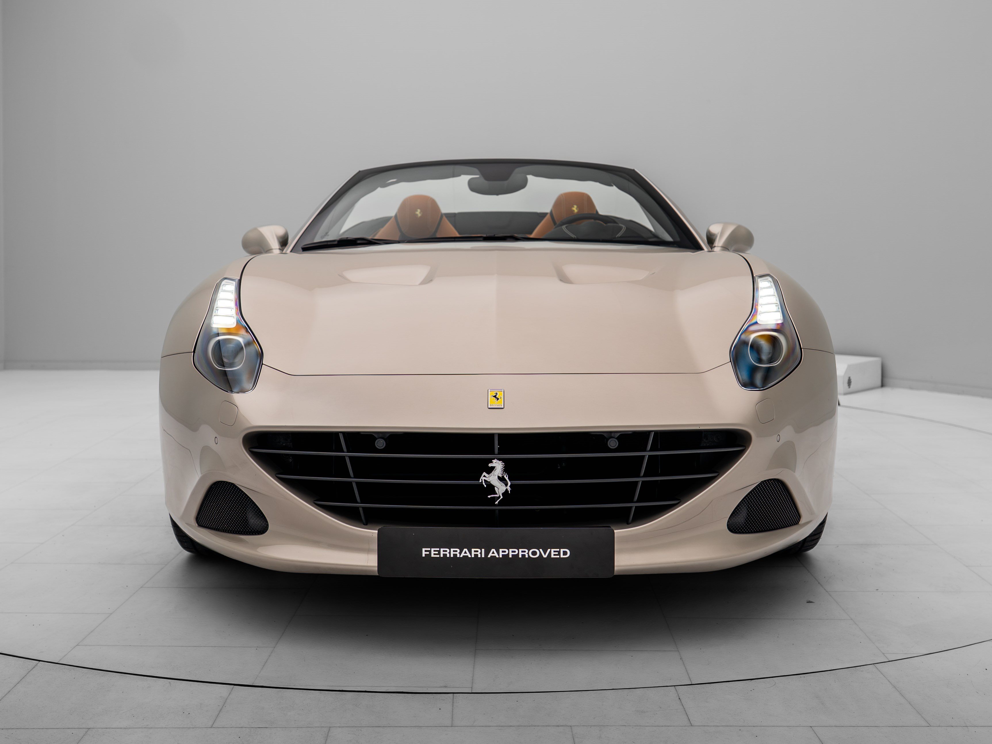 Ferrari California T - FERRARI HAMBURG
