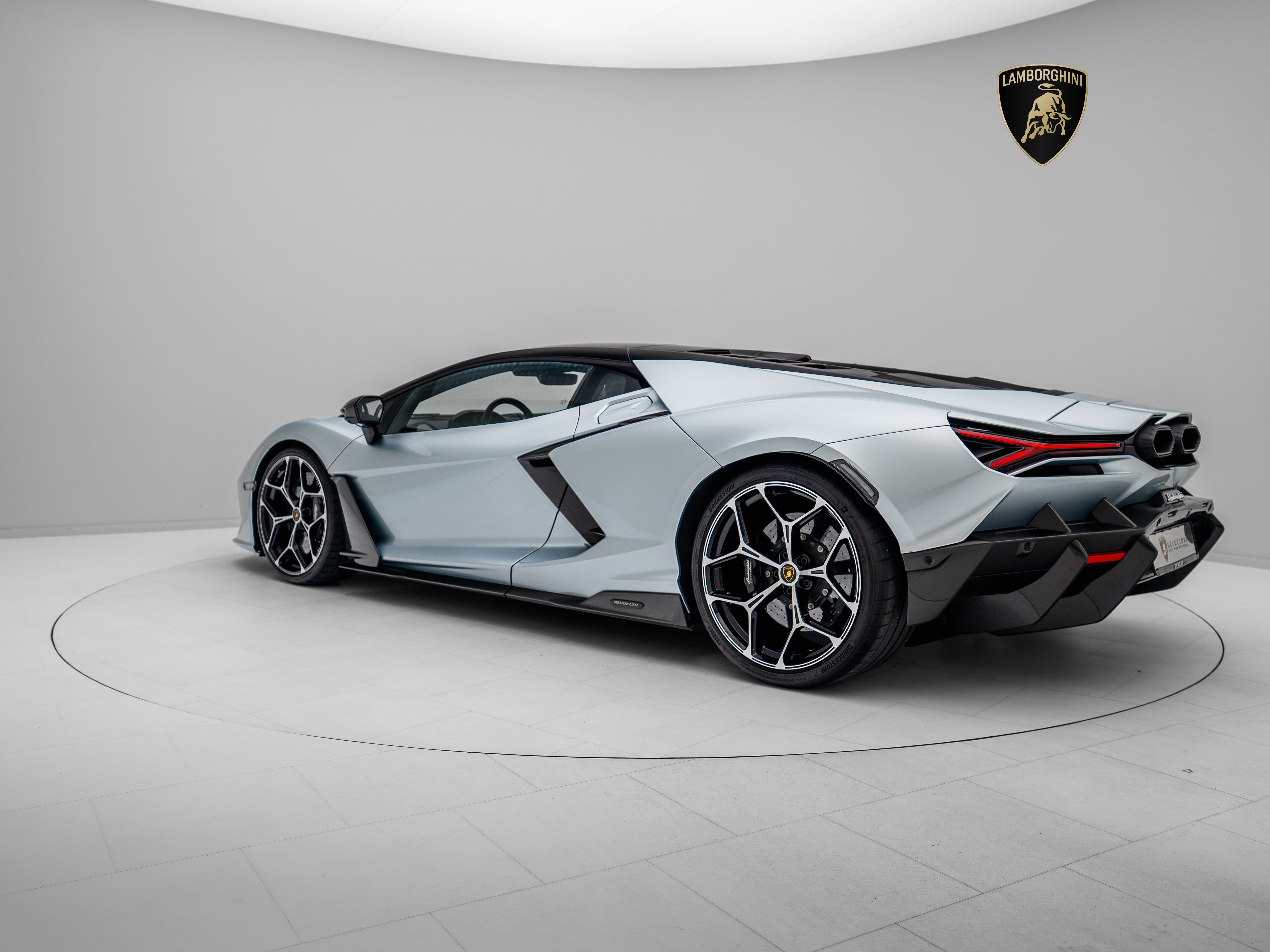Lamborghini Revuelto I Lamborghini Hamburg I AZZURRO THETYS