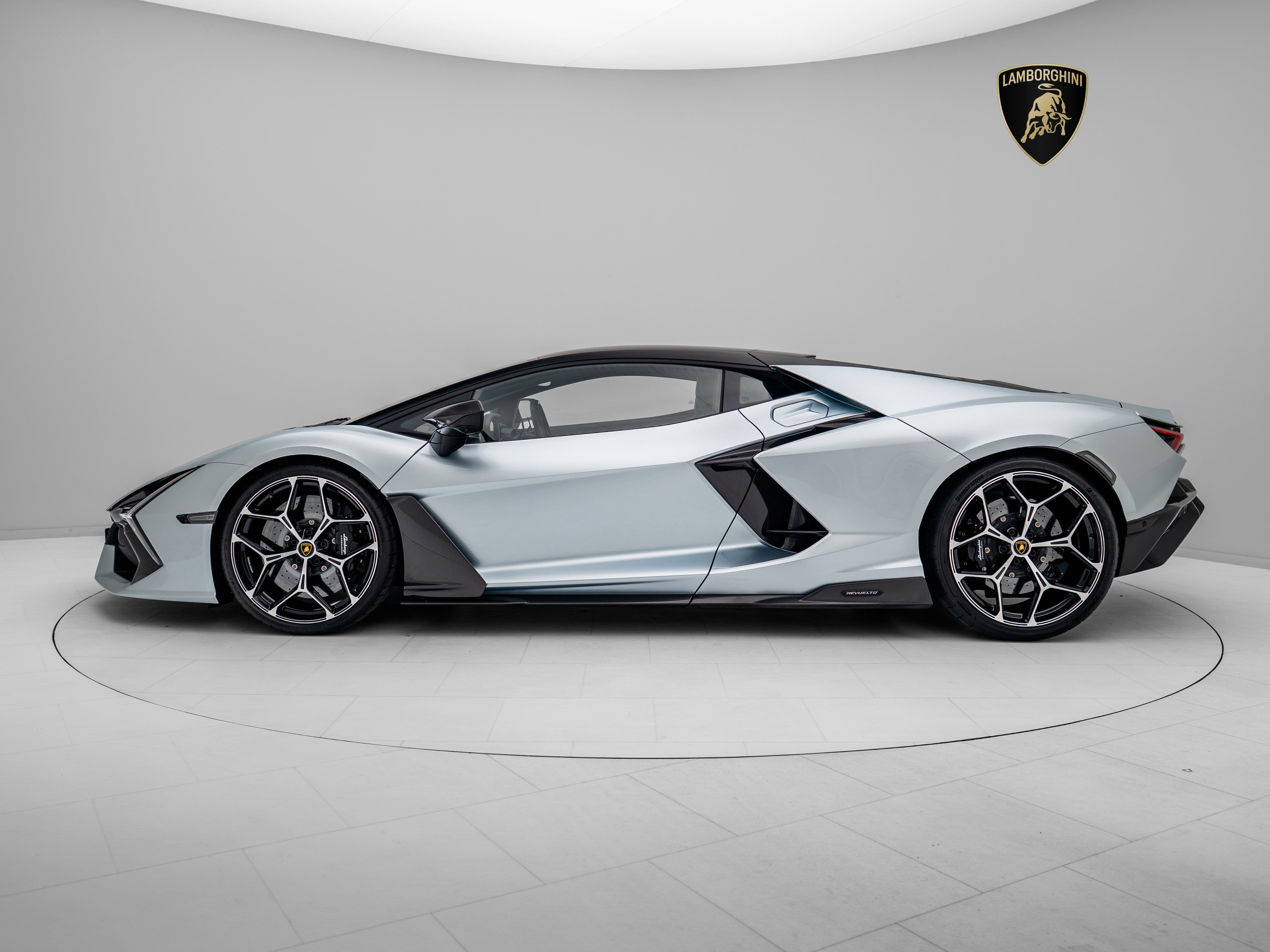 Lamborghini Revuelto I Lamborghini Hamburg I AZZURRO THETYS